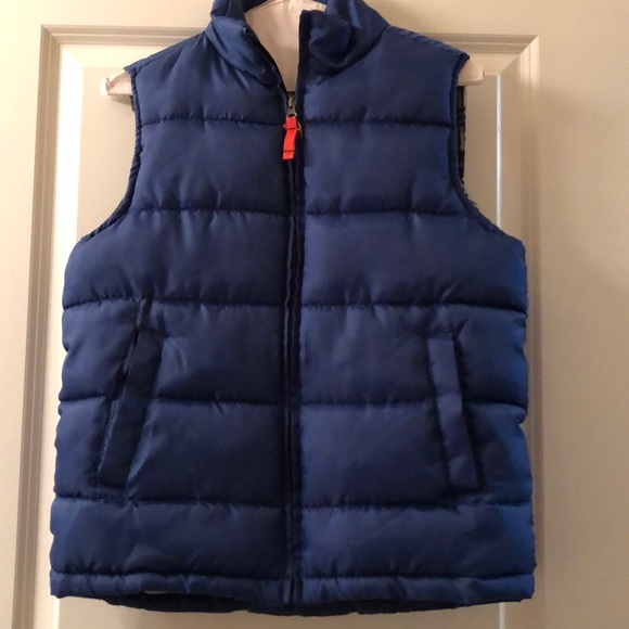 Vest - Picture 2 of 6